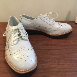 Mint / seafoam green platform oxfords - size 8